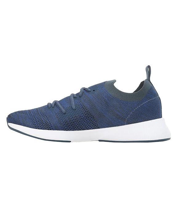 Puma Men's Flyer Runner Engineer Knit Running Shoe UK-10 (37999302)